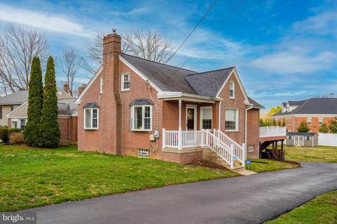 3770 School Ln, Newtown Square, PA 19073