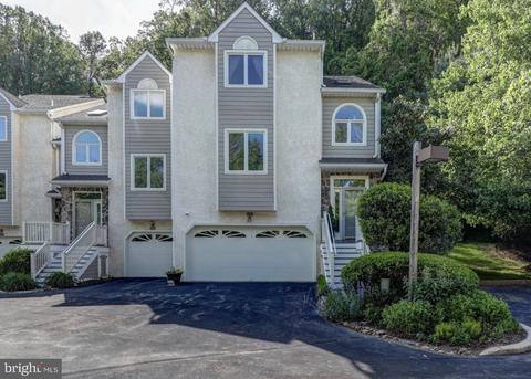 512 Waters Edge, Newtown Square, PA 19073