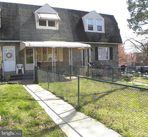 2123 Delmar Dr, Folcroft, PA 19032