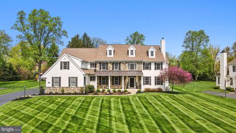 9 Blantyre Cir, Thornton, PA 19373