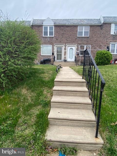 335 Westmont, Darby, PA 19023