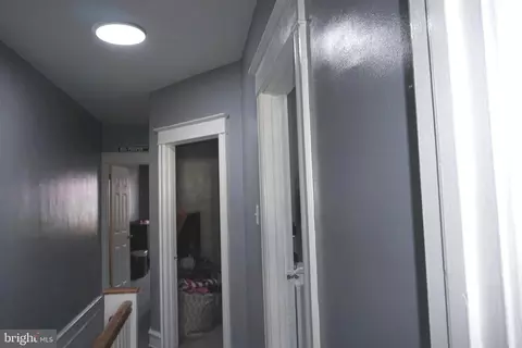 238 Avon Rd, Upper Darby, PA 19082 photo 20