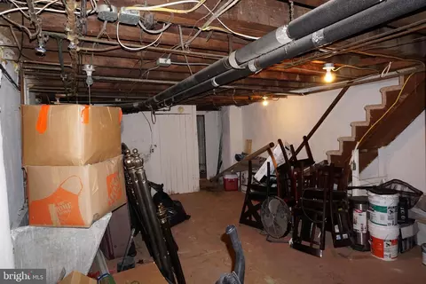 238 Avon Rd, Upper Darby, PA 19082 photo 35
