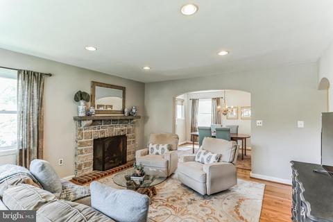 589 S Devon Ave, Wayne, PA 19087 photo 3