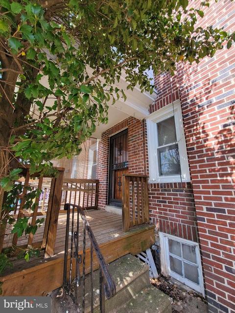 340 W 15th St, Chester, PA 19013