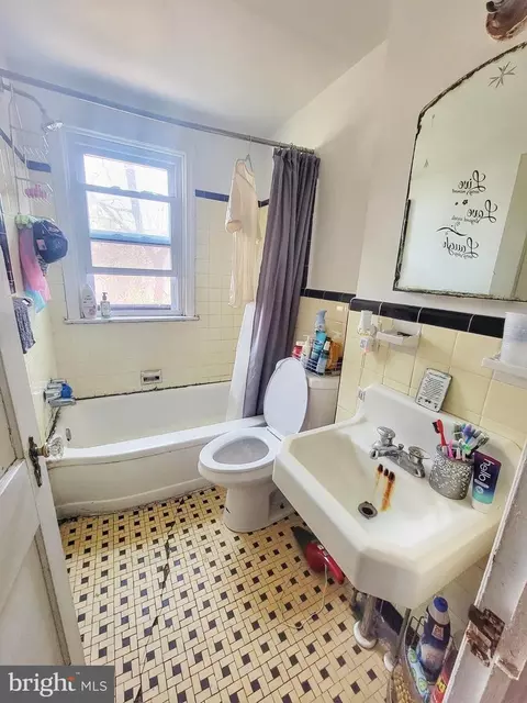 135 Margate Rd, Upper Darby, PA 19082 photo 4