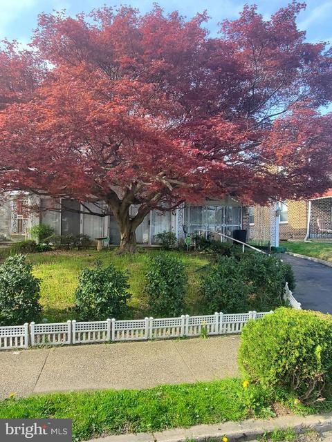 1102 Concord Ave, Chester, PA 19013