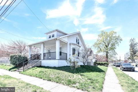 500 4th Ave, Essington, PA 19029