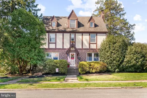 317 Steel Rd, Havertown, PA 19083