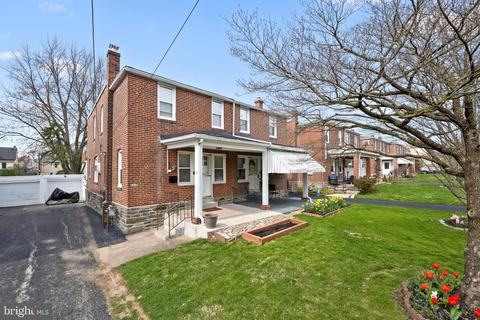 876 Martin Ave, Bryn Mawr, PA 19010