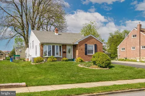 201 Donnelly Ave, Aston, PA 19014
