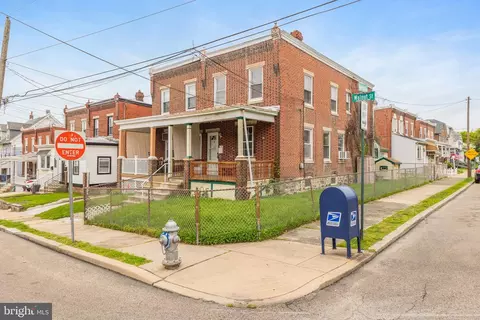 58 Walnut St, Clifton Heights, PA 19018