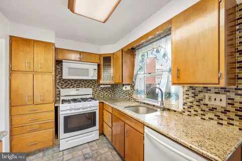 601 E Springfield Rd, Springfield, PA 19064 photo 10