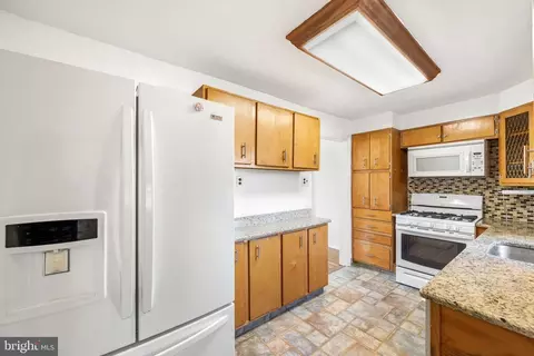601 E Springfield Rd, Springfield, PA 19064 photo 8