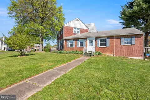 601 E Springfield Rd, Springfield, PA 19064 photo 2