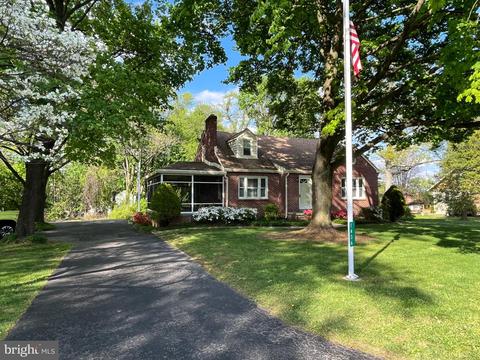 1436 Naamans Creek Rd, Garnet Valley, PA 19060