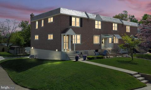 2400 Stoneybrook Ln, Drexel Hill, PA 19026