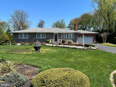 4803 Shepherd St # a, Brookhaven, PA 19015