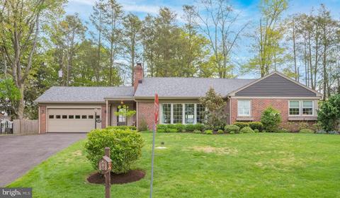 345 Collins Dr, Springfield, PA 19064