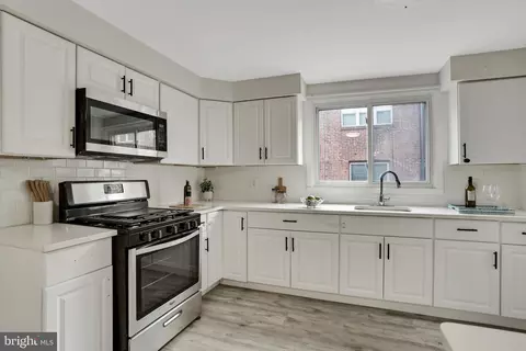 240 Maypole Rd, Upper Darby, PA 19082 photo 12