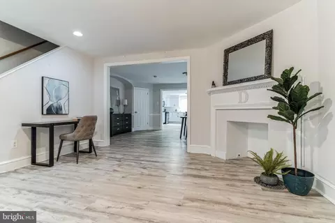 240 Maypole Rd, Upper Darby, PA 19082 photo 6