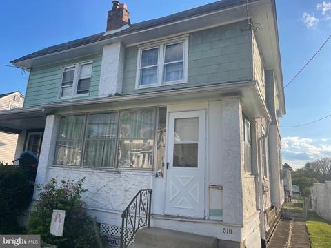 510 Charmont Ave, Folcroft, PA 19032