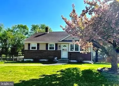 57 Scarlet Ave, Aston, PA 19014