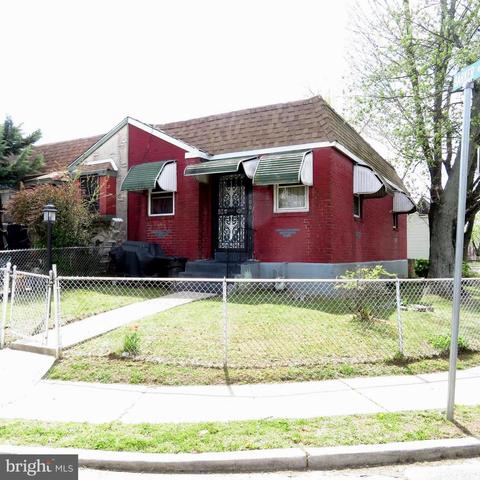 900 Barker Rd, Sharon Hill, PA 19079