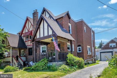 4694 State Rd, Drexel Hill, PA 19026