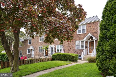 5337 Brittany Dr, Clifton Heights, PA 19018