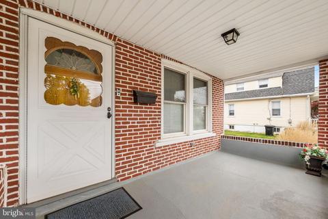 231 Buchanan Ave, Folsom, PA 19033