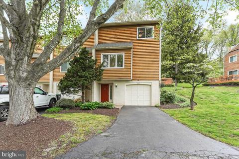 205 S Point Dr #205, Chadds Ford, PA 19317