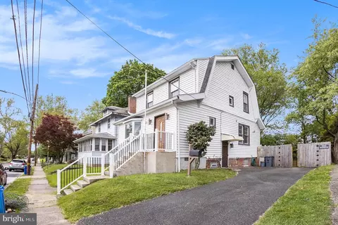607 Sharp Ave, Glenolden, PA 19036