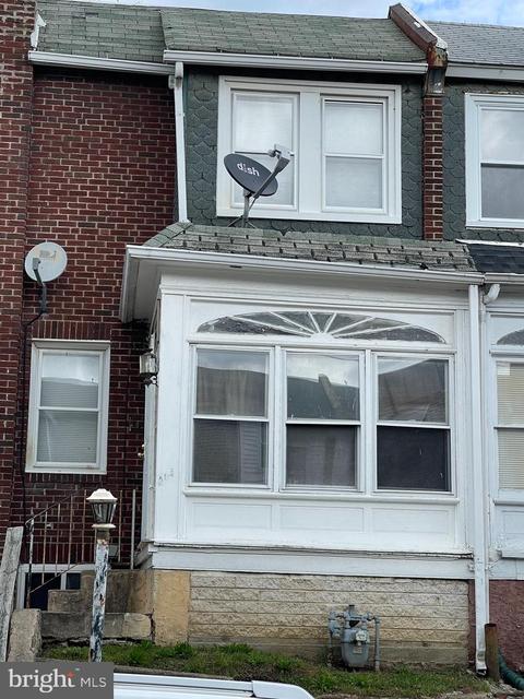 205 Greenwood Rd, Sharon Hill, PA 19079