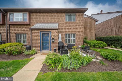 700 Ardmore Ave #617, Ardmore, PA 19003