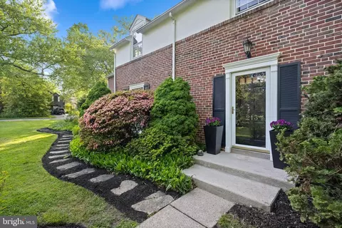 213 E Rose Valley Rd, Wallingford, PA 19086 photo 4