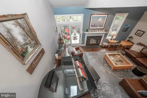 37 Greythorne Woods Cir, Wayne, PA 19087 photo 31