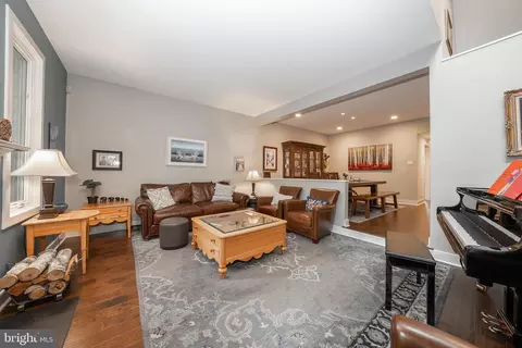 37 Greythorne Woods Cir, Wayne, PA 19087 photo 17