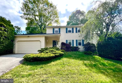 138 Eaton, Wayne, PA 19087