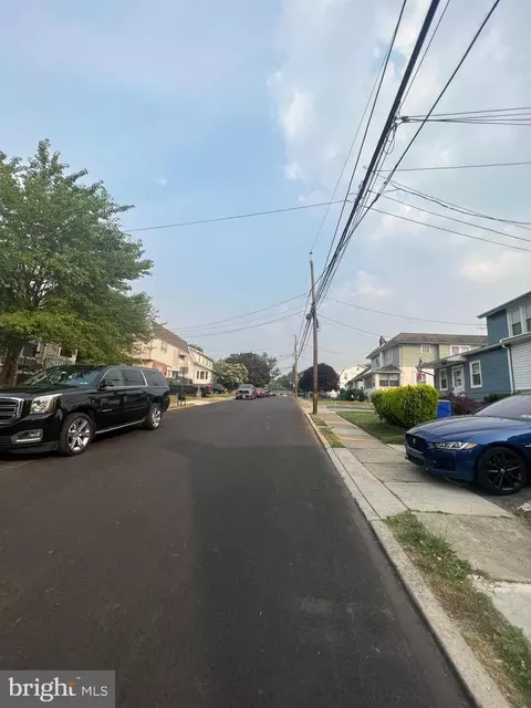 502 Charmont Ave, Folcroft, PA 19032