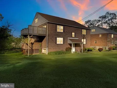 641 W Springfield Rd #B2, Springfield, PA 19064
