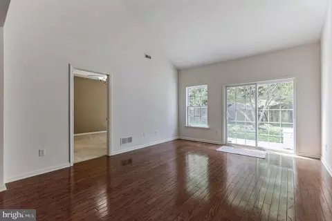 53 Dresner Cir, Boothwyn, PA 19061 photo 12