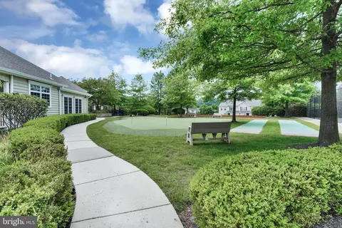 53 Dresner Cir, Boothwyn, PA 19061 photo 38