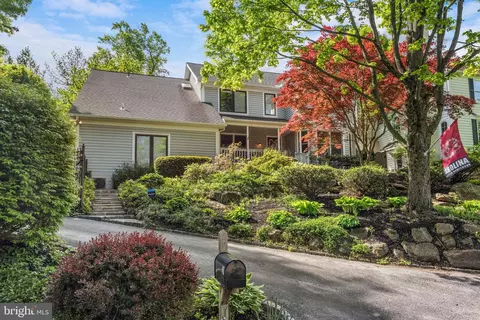 410 Maplewood Ave, Wayne, PA 19087