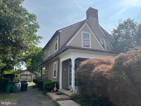 318 W 4th St, Media, PA 19063