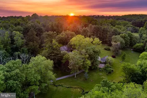 1329 Sycamore Mills Rd, Glen Mills, PA 19342