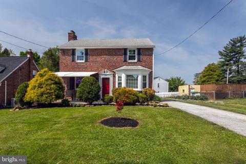 208 Stanton Rd, Havertown, PA 19083