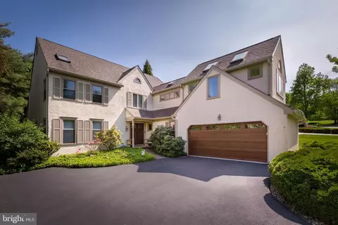615 Cornerstone Ln, Bryn Mawr, PA 19010