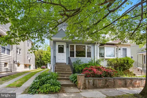 33 Lexington Ave, Lansdowne, PA 19050