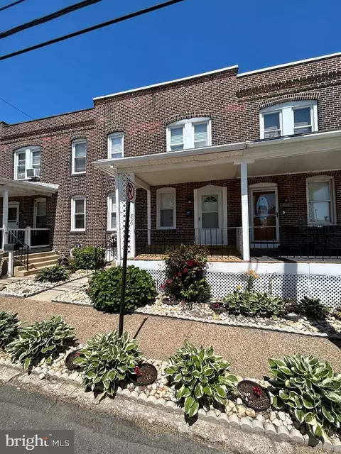 805 Green St, Marcus Hook, PA 19061